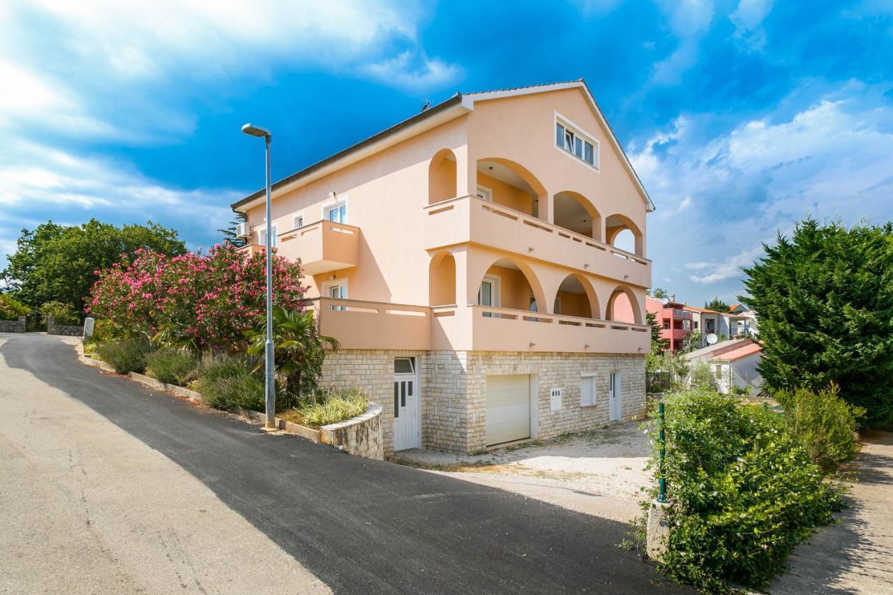 Apartmani Luka คอร์นิช ภายนอก รูปภาพ