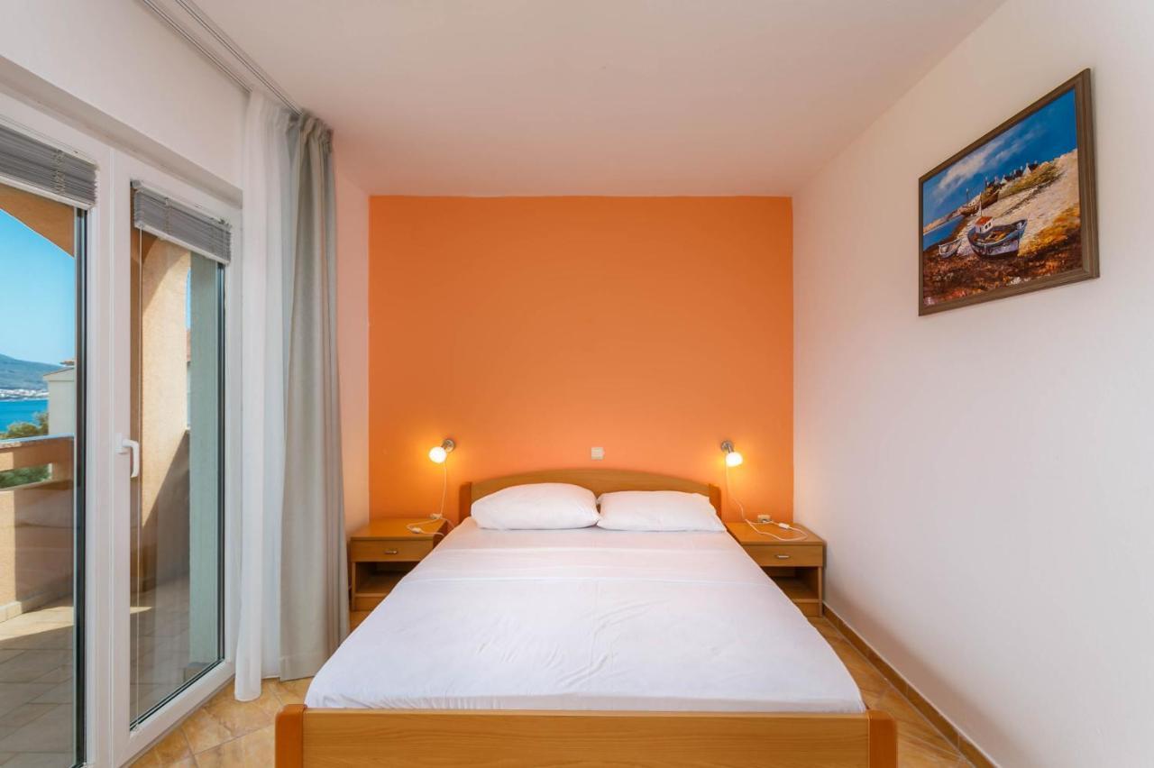 Apartmani Luka คอร์นิช ภายนอก รูปภาพ