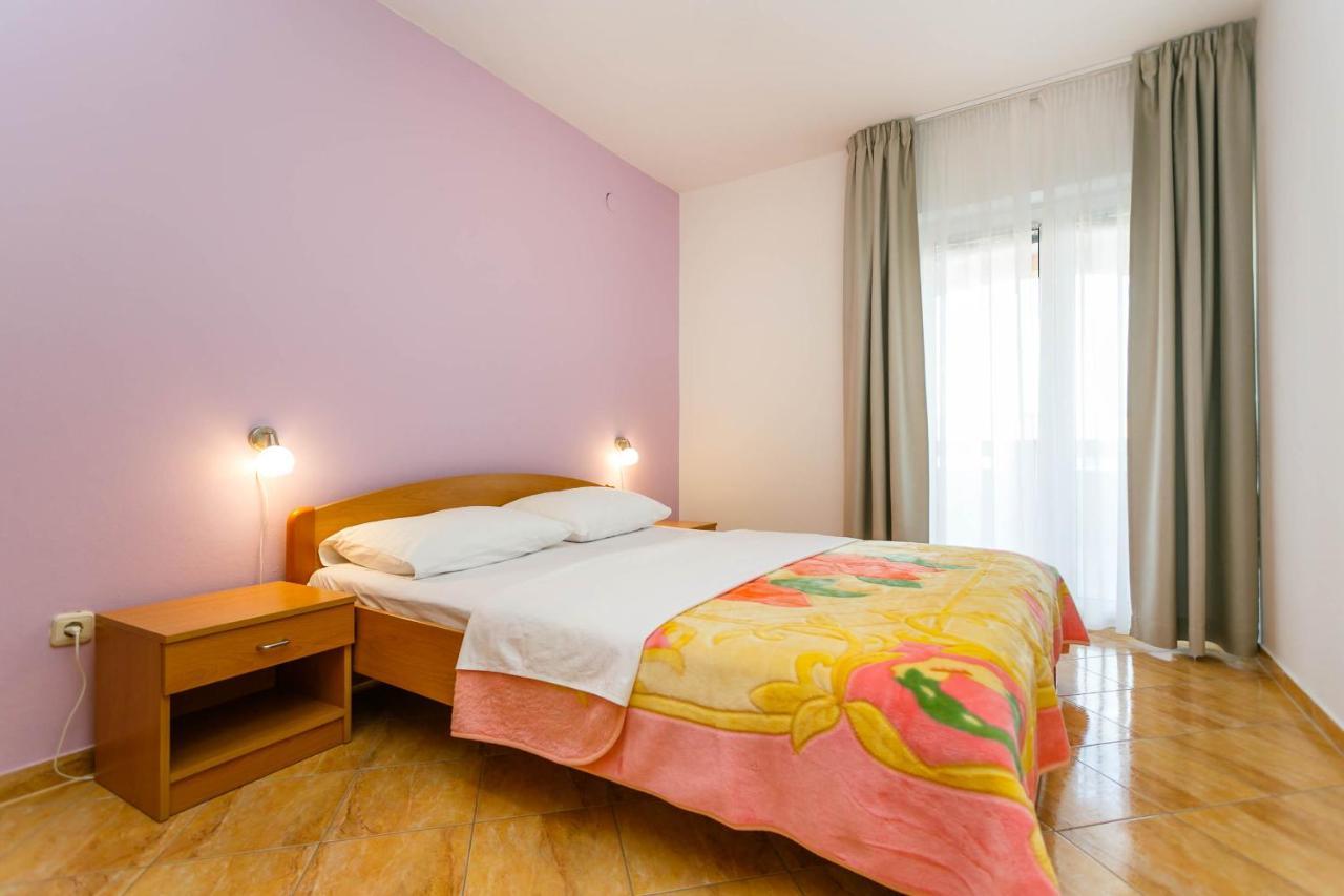 Apartmani Luka คอร์นิช ภายนอก รูปภาพ